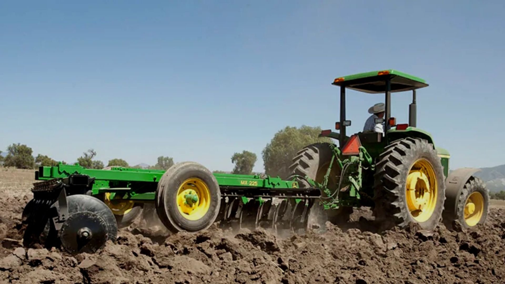 Cópia de E-book Manutenção e Operação de Tratores - JOHN DEERE